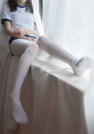 小坏蛋轻点阿受不了视频
