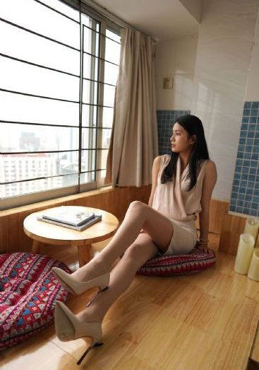 26岁的女高中生