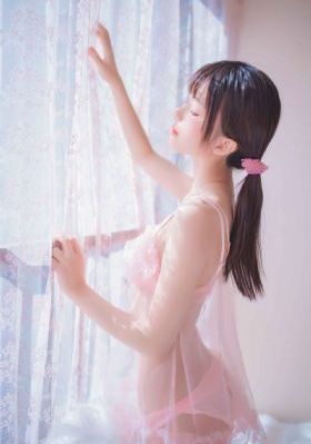 《年轻的母亲》