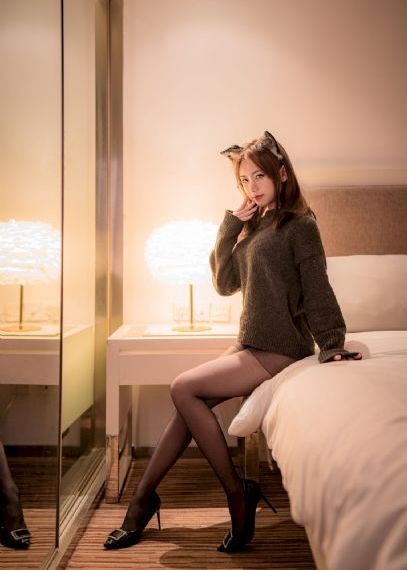 漂亮的秘书在线