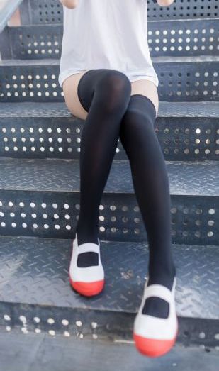 笼中女囚电影