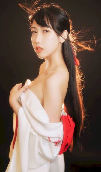 我被最想拥抱的人被威胁了第二季